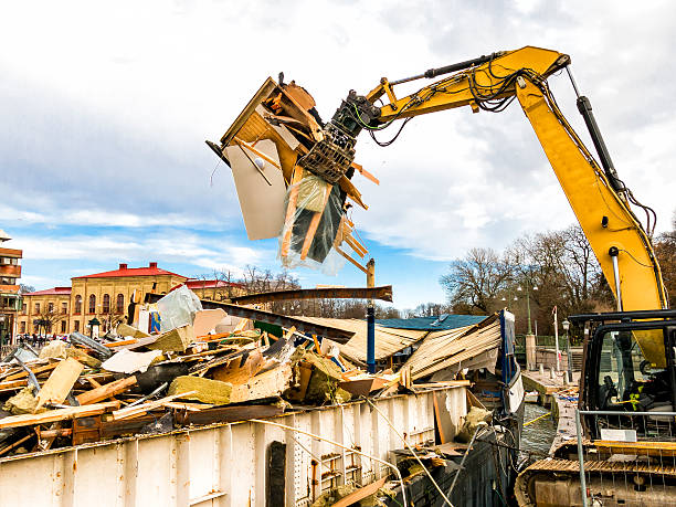 Best Construction Debris Removal  in Woodland Hills, UT